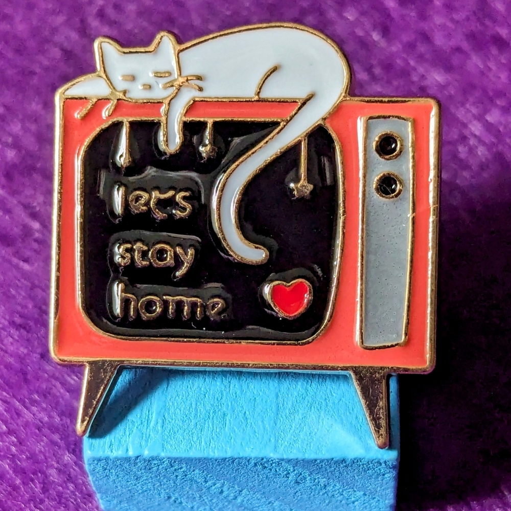 "Let's Say Home" Cute Cat Pin
